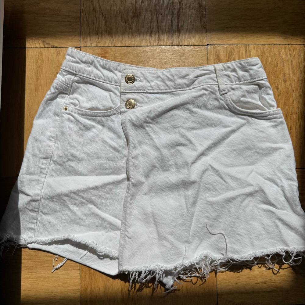 Zara White Skorts with Distressed Hem